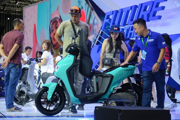 Xe máy điện tại Việt Nam rầm rộ ưu đãi giảm giá bán sau tết