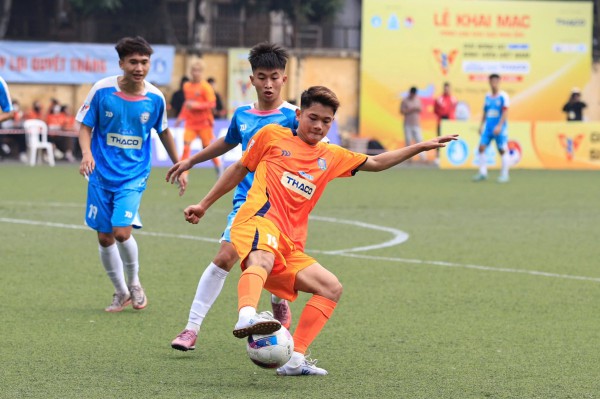 Đội bóng do cựu sao HAGL Trần Hữu Đông Triều dẫn dắt sớm đến Nha Trang Đội bóng do cựu sao HAGL Trần Hữu Đông Triều dẫn dắt sớm đến Nha Trang