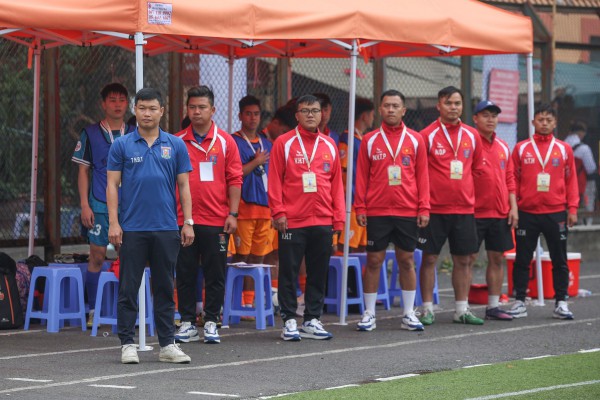 Đội bóng do cựu sao HAGL Trần Hữu Đông Triều dẫn dắt sớm đến Nha Trang Đội bóng do cựu sao HAGL Trần Hữu Đông Triều dẫn dắt sớm đến Nha Trang