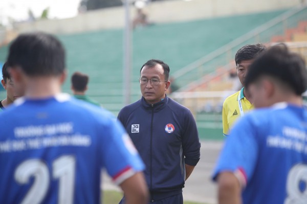 Á quân Trường ĐH TDTT Đà Nẵng 'thay máu' đội bóng, quyết tâm đổi màu huy chương