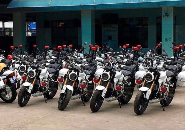 Xe máy chuyên dùng nhập khẩu: “thông thoáng” thủ tục nhưng vẫn siết tiêu chuẩn