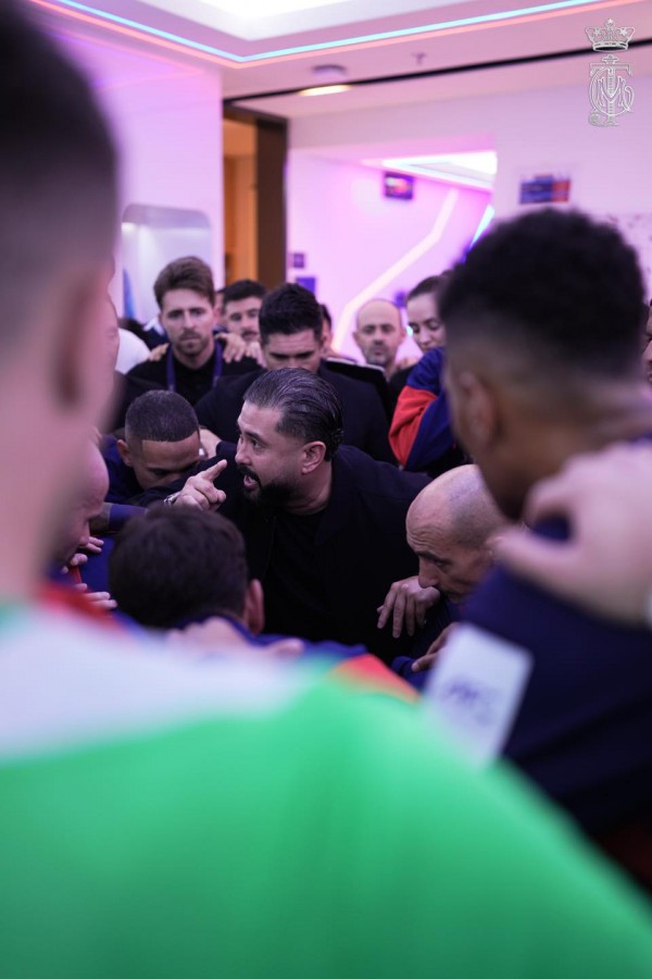 Bóng đá Malaysia thua FIFA vụ nhập tịch lậu, Hoàng thân Johor lên tiếng: 'Hãy kiện tôi ra tòa nếu…'