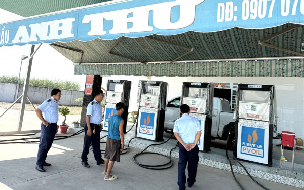 Quản lý thị trường Tây Ninh nêu nguyên nhân nhiều cây xăng đóng cửa