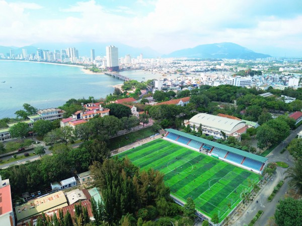Trường ĐH Nha Trang khánh thành SVĐ, xuất quân dự VCK TNSV THACO cup 2026