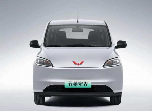 Wuling sắp tung xe MPV 7 chỗ thuần điện ra thị trường, cạnh tranh VinFast