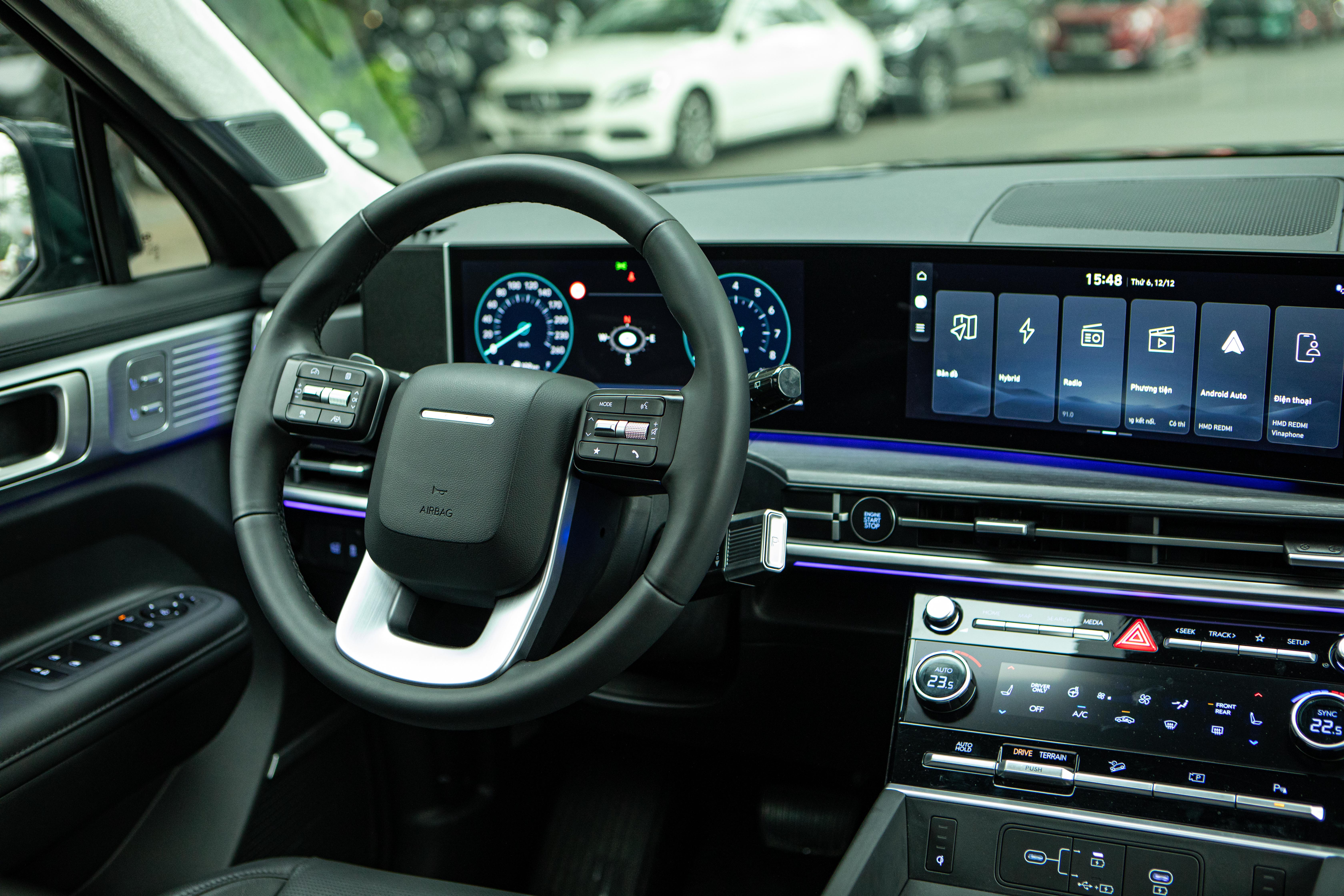 Hyundai SantaFe hybrid có mức tiêu thụ nhiên liệu ra sao