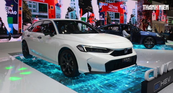 4 mẫu xe hybrid tại Việt Nam bán chạy hơn bản máy xăng