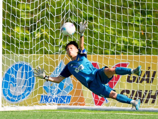 Đương kim vô địch và á quân bị loại: Tiếc, nhưng không bất ngờ!