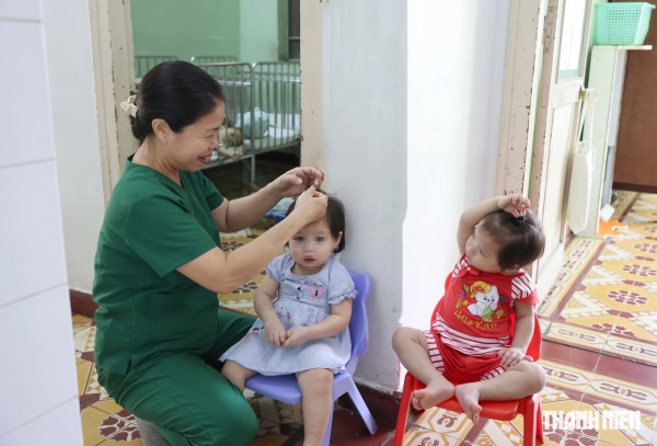 Từ điều tra 'Tội ác trong một mái ấm': Vẽ lại tuổi thơ sau giông bão Từ điều tra 'Tội ác trong một mái ấm': Vẽ lại tuổi thơ sau giông bão