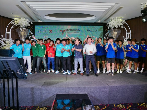 Bóng đá Thanh Niên sinh viên: Khi trái tim các cầu thủ chung một nhịp đập