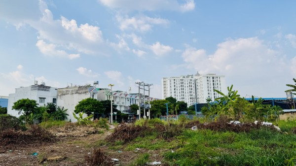 TP.HCM: Vì sao nhiều hộ dân hơn 20 năm chưa được nhận đất tái định cư?