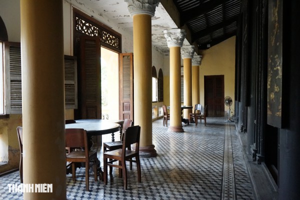 Vẻ đẹp nhà cổ trăm năm với kiến trúc Đông - Tây ở Gò Công