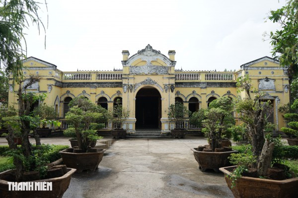 Vẻ đẹp nhà cổ trăm năm với kiến trúc Đông - Tây ở Gò Công