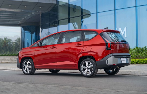 Hyundai Stargazer mới chốt giá từ 569 triệu, xe MPV rẻ nhất thị trường Việt Nam