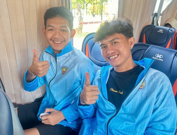 Đội ĐH Svay Rieng: Ẩn số đáng gờm, chơi bóng bằng cả trái tim Đội ĐH Svay Rieng: Ẩn số đáng gờm, chơi bóng bằng cả trái tim