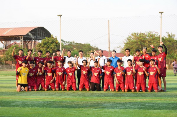 Trường ĐH Lào mang lối đá lôi cuốn đến sân chơi TNSV quốc tế 2026