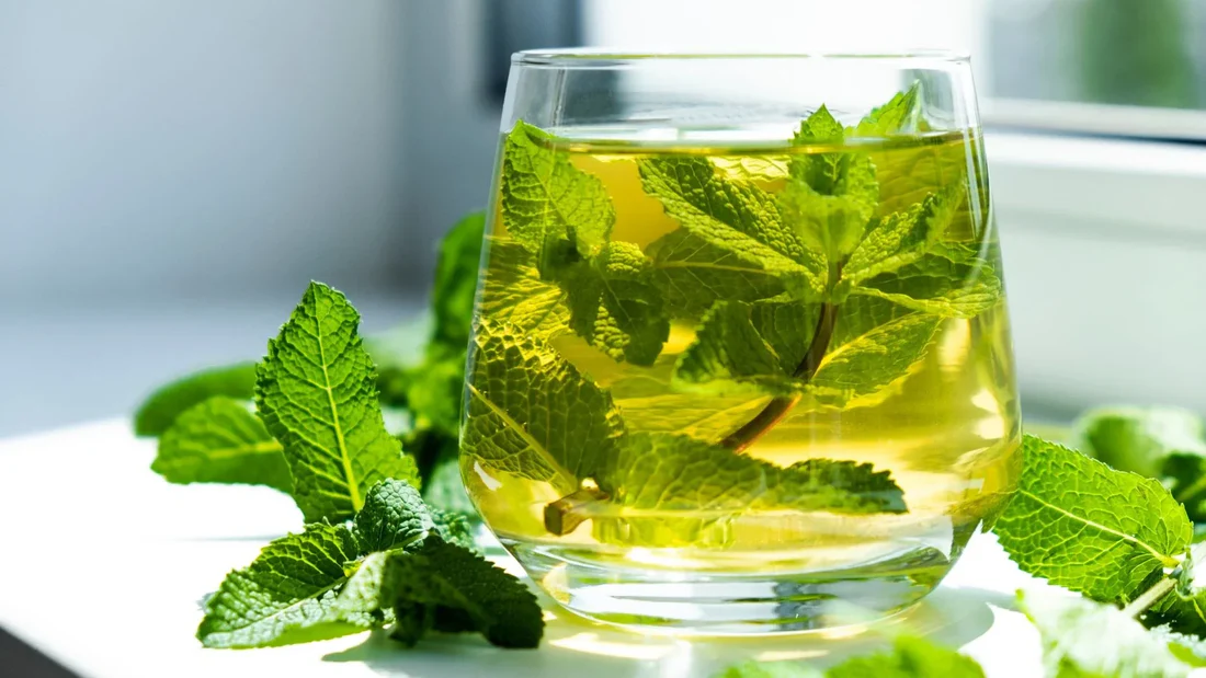 Chỉ 5 phút có ly nước dưỡng nhan, giảm cân mùa nắng 