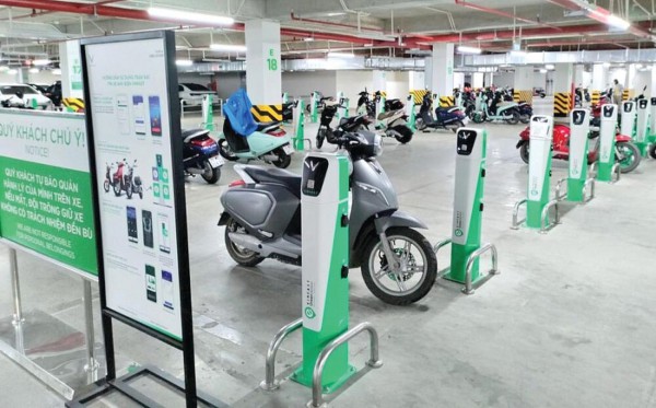 Dỡ rào cản để thị trường xe điện “bùng nổ”