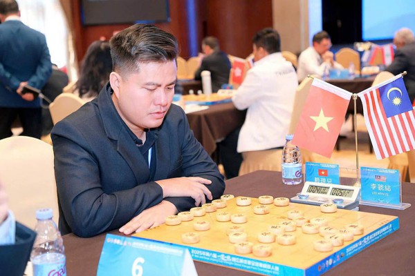 Ấn tượng tài trí kỳ thủ Lại Lý Huynh Ấn tượng tài trí kỳ thủ Lại Lý Huynh