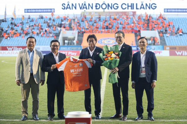 CLB Đà Nẵng nhận tin vui kép với nhà tài trợ Nhật Bản