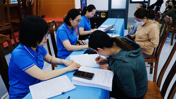 Cà Mau: Hoàn trả tiền bảo hiểm y tế cho người dân vùng An toàn khu