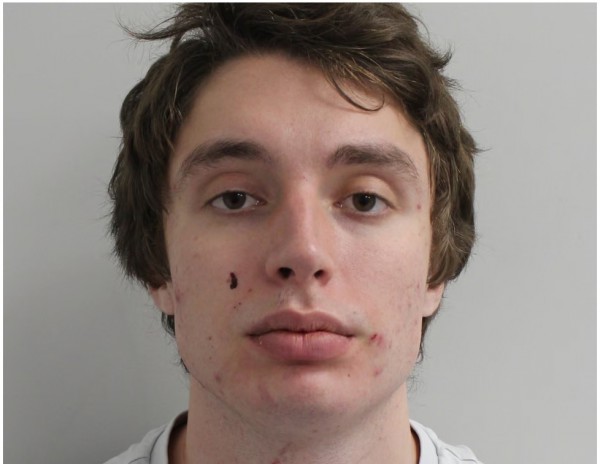 Con trai ông Trump được khen vì giúp bắt được thanh niên hành hung phụ nữ Con trai ông Trump được khen vì giúp bắt được thanh niên hành hung phụ nữ