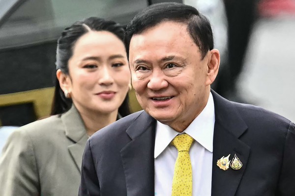 Cựu Thủ tướng Thái Lan Thaksin Shinawatra sẽ ra tù vào ngày 11.5 Cựu Thủ tướng Thái Lan Thaksin Shinawatra sẽ ra tù vào ngày 11.5