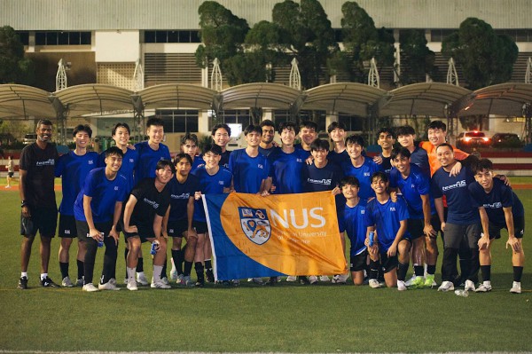 Đội bóng ĐH Quốc gia Singapore: Khi nhà vô địch đi tìm thử thách