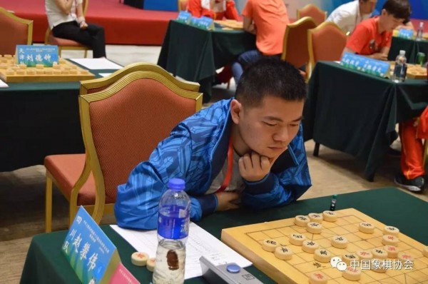 Đối thủ của Lại Lý Huynh ở bán kết cờ tướng Ngũ Dương Bôi mạnh cỡ nào?