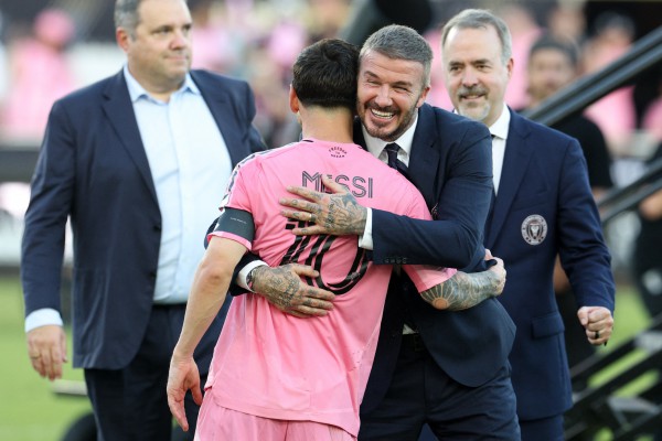 Giấc mơ 12 năm của David Beckham sắp thành hiện thực, Messi sẽ toại nguyện Giấc mơ 12 năm của David Beckham sắp thành hiện thực, Messi sẽ toại nguyện