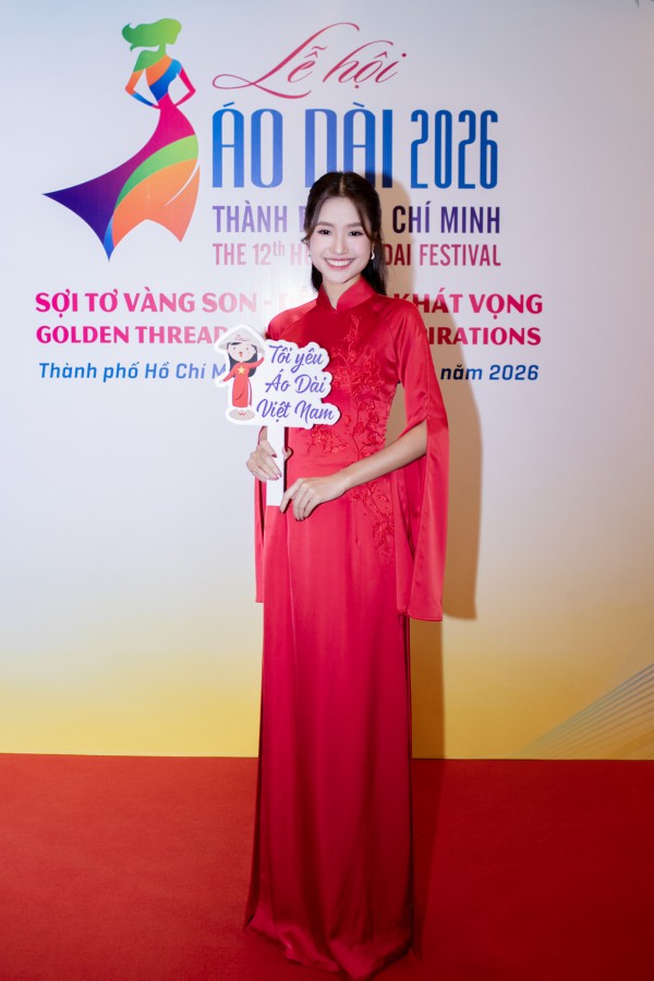 Hoa hậu Thanh Hà làm đại sứ Lễ hội Áo dài TPHCM