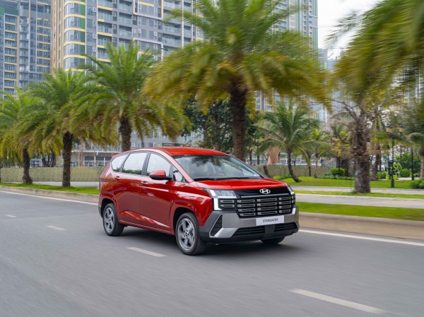 Hyundai Stargazer mới chốt giá từ 569 triệu, xe MPV rẻ nhất thị trường Việt Nam