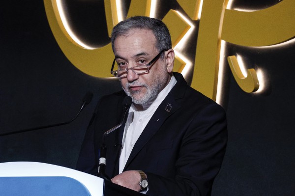 Iran ra điều kiện để nối lại đàm phán với Mỹ? Iran ra điều kiện để nối lại đàm phán với Mỹ?