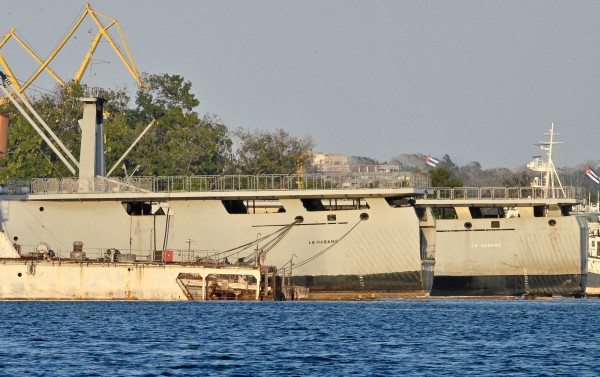 Lực lượng Tuần duyên Cuba chạm trán với tàu Mỹ, bắn chết 4 người