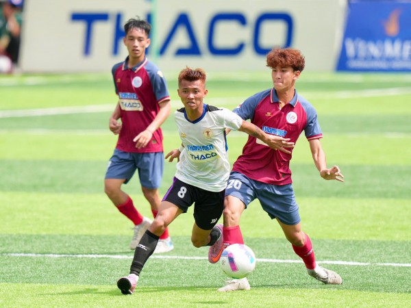 Pha phản lưới nhà tạo ‘kỷ lục’ vừa đáng quên lại vừa… đáng nhớ