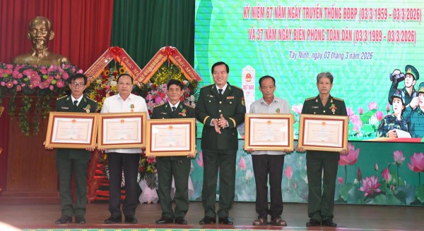 Sau sáp nhập, Bộ đội biên phòng Tây Ninh phá nhiều chuyên án lớn, giữ vững biên giới Sau sáp nhập, Bộ đội biên phòng Tây Ninh phá nhiều chuyên án lớn, giữ vững biên giới