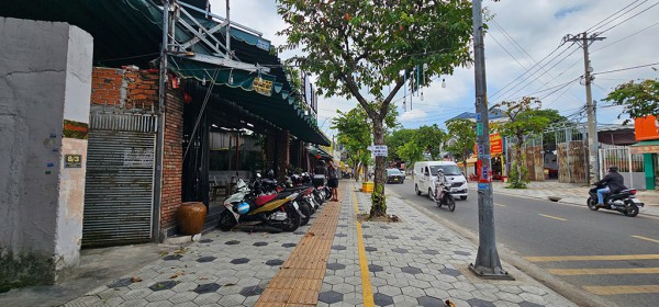 TP.HCM ra quy định mới về vỉa hè:: Phường, xã và người dân nói gì?