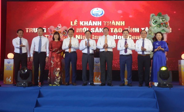 Tây Ninh: Khoa học công nghệ là động lực tăng trưởng 2 con số