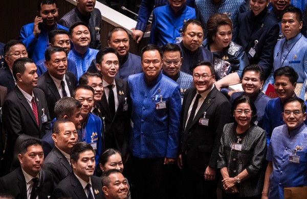 Thủ tướng Thái Lan tái đắc cử