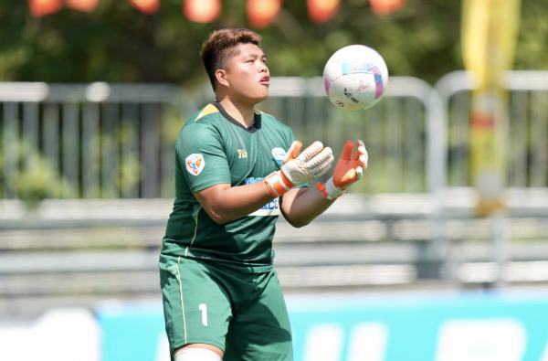 Trỗi dậy sau chấn thương, trở thành thủ môn giỏi nhất TNSV THACO cup 2026