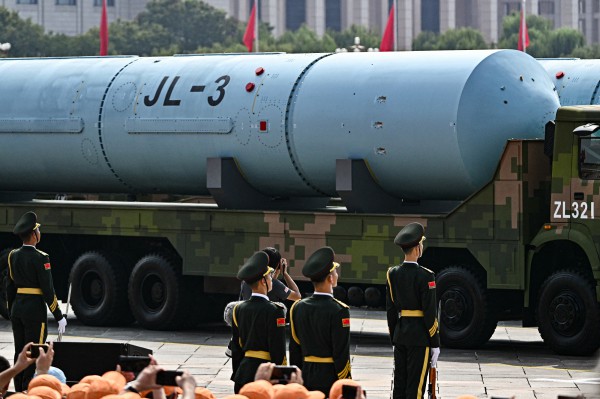 Trung Quốc tìm hiểu khả năng phóng tên lửa từ 200 m dưới biển? Trung Quốc tìm hiểu khả năng phóng tên lửa từ 200 m dưới biển?