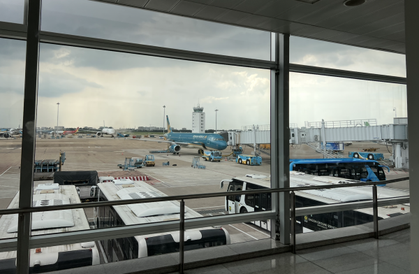 Vé máy bay rẻ 'biến mất'