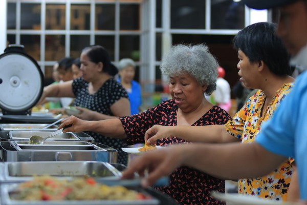 'ADN mở' TP.HCM: Ai trao 'tấm vé đổi đời' cho người nhập cư? 'ADN mở' TP.HCM: Ai trao 'tấm vé đổi đời' cho người nhập cư?
