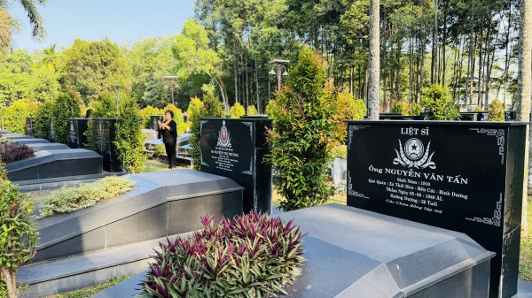 Hơn 3.000 người dân TP.HCM tham gia đại lễ cầu siêu, cầu an tiết thanh minh