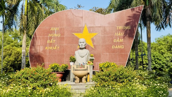 Hơn 3.000 người dân TP.HCM tham gia đại lễ cầu siêu, cầu an tiết thanh minh