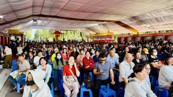 Hơn 3.000 người dân TP.HCM tham gia đại lễ cầu siêu, cầu an tiết thanh minh