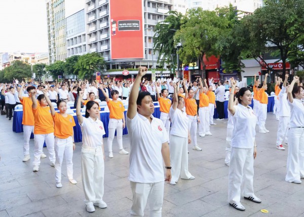 TP.HCM phát động ngày Sức khỏe toàn dân, hướng tới khám, tầm soát cho 15 triệu dân TP.HCM phát động ngày Sức khỏe toàn dân, hướng tới khám, tầm soát cho 15 triệu dân