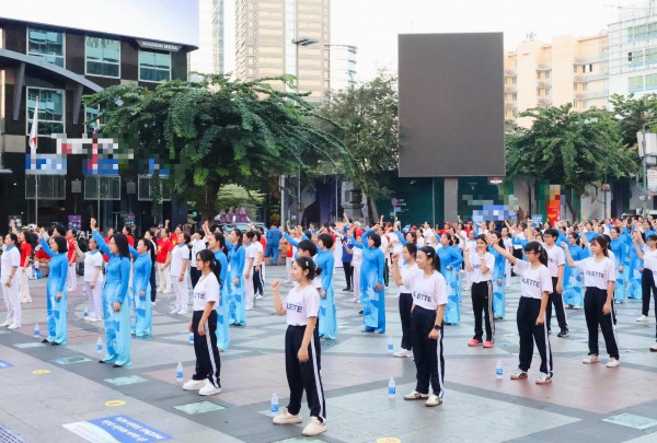 TP.HCM phát động ngày Sức khỏe toàn dân, hướng tới khám, tầm soát cho 15 triệu dân TP.HCM phát động ngày Sức khỏe toàn dân, hướng tới khám, tầm soát cho 15 triệu dân