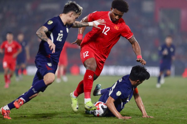 Bộ trưởng Malaysia lên tiếng sau cú sốc đội tuyển rớt hạng FIFA, làm sao bắt kịp Việt Nam?