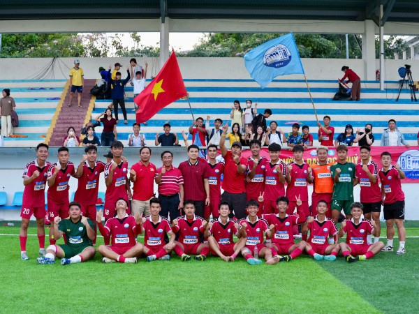 Màn ra mắt ngọt ngào của 'tướng' trẻ Trường ĐH Thủy lợi